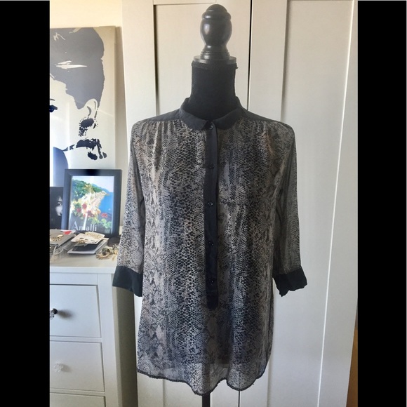 Aritzia’s Wilfred Giulia Silk Python Print Blouse - Picture 3 of 5